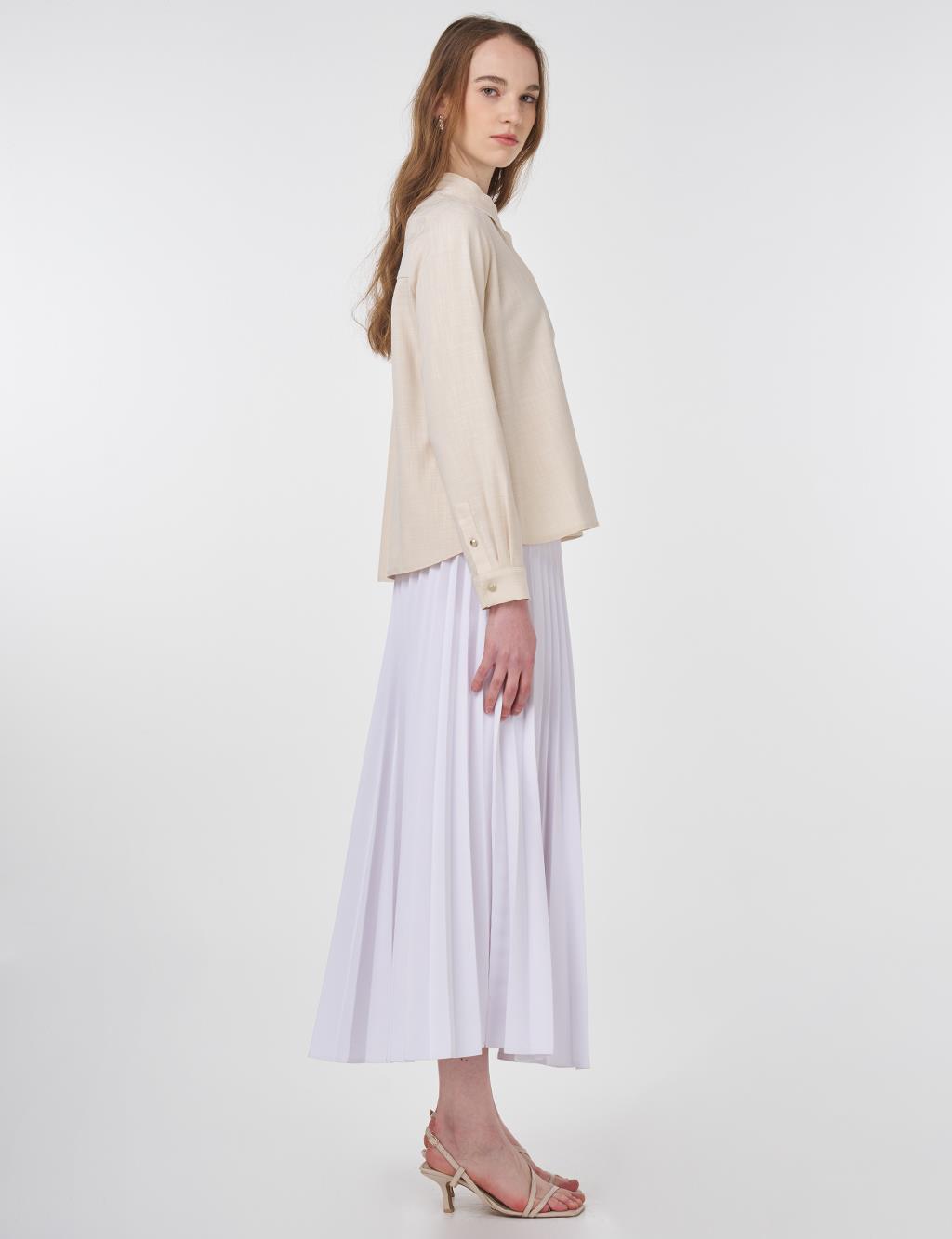 Shiny Button Mandarin Collar Blouse in Cream
