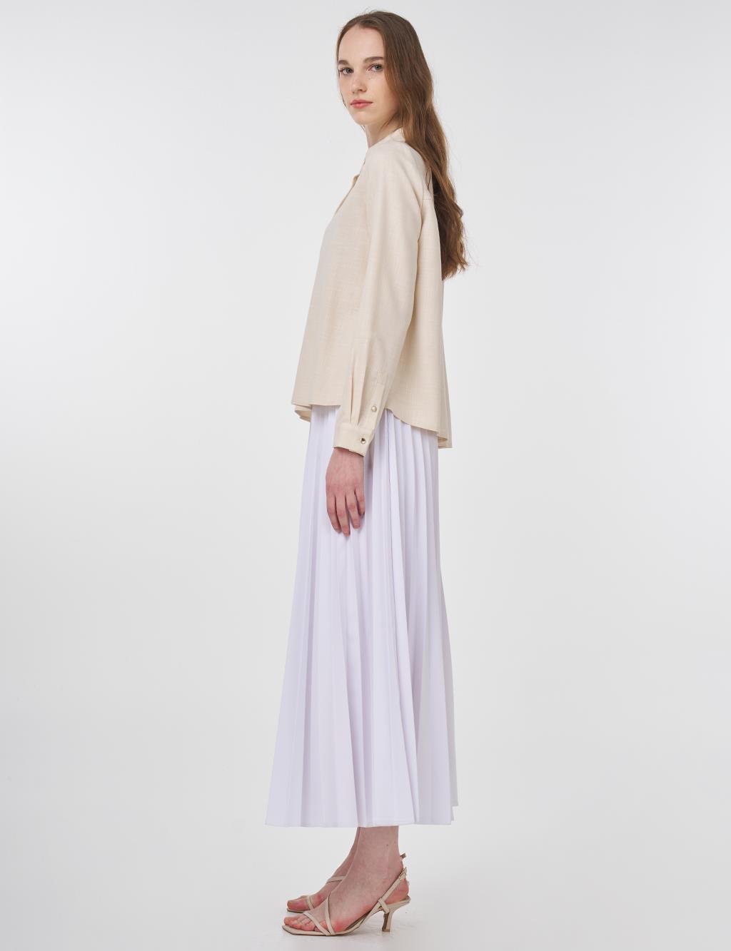 Shiny Button Mandarin Collar Blouse in Cream