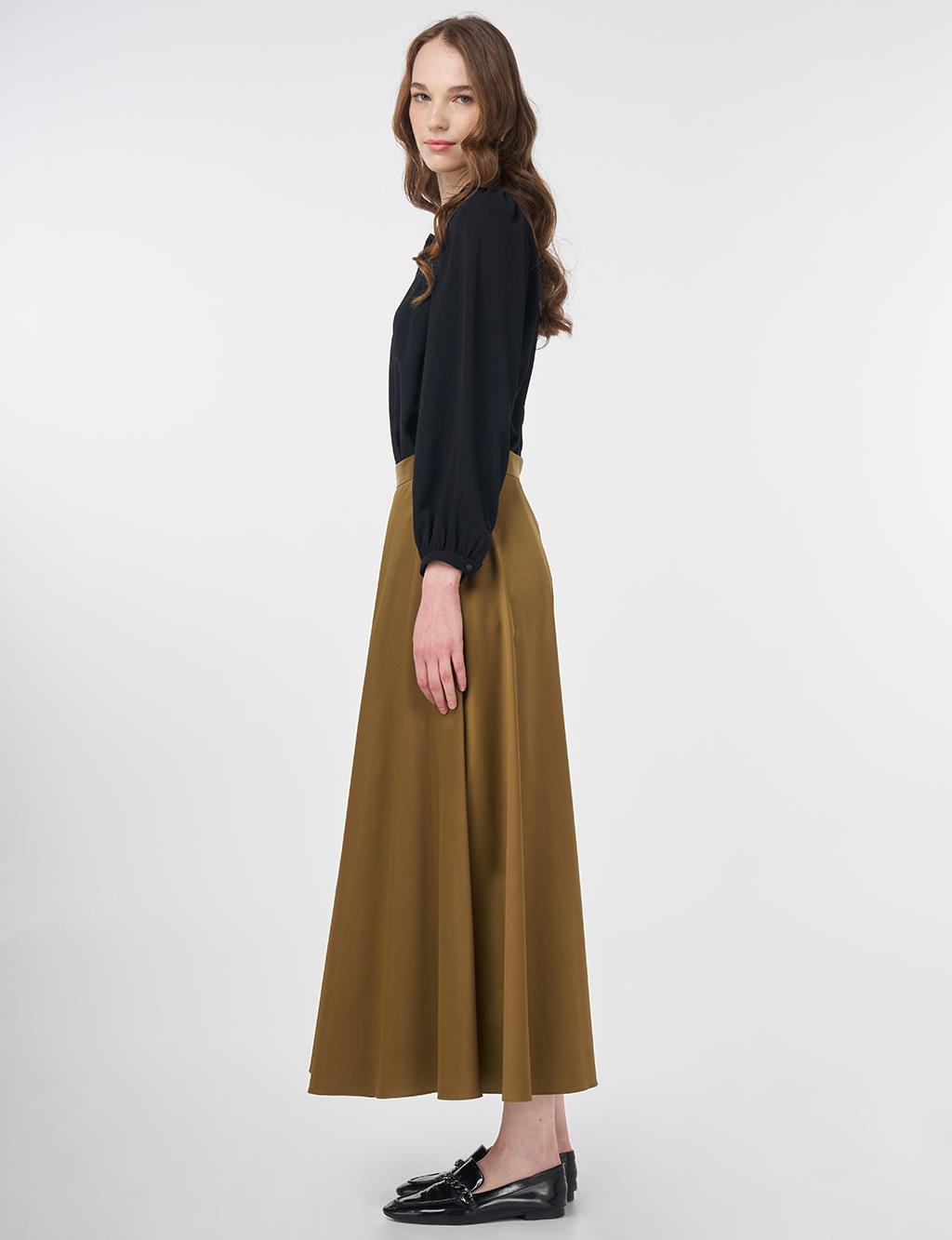 Shiny Flared Skirt Oliv