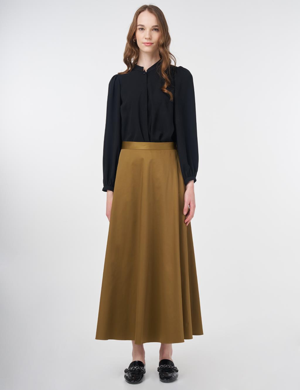 Shiny Flared Skirt Oliv
