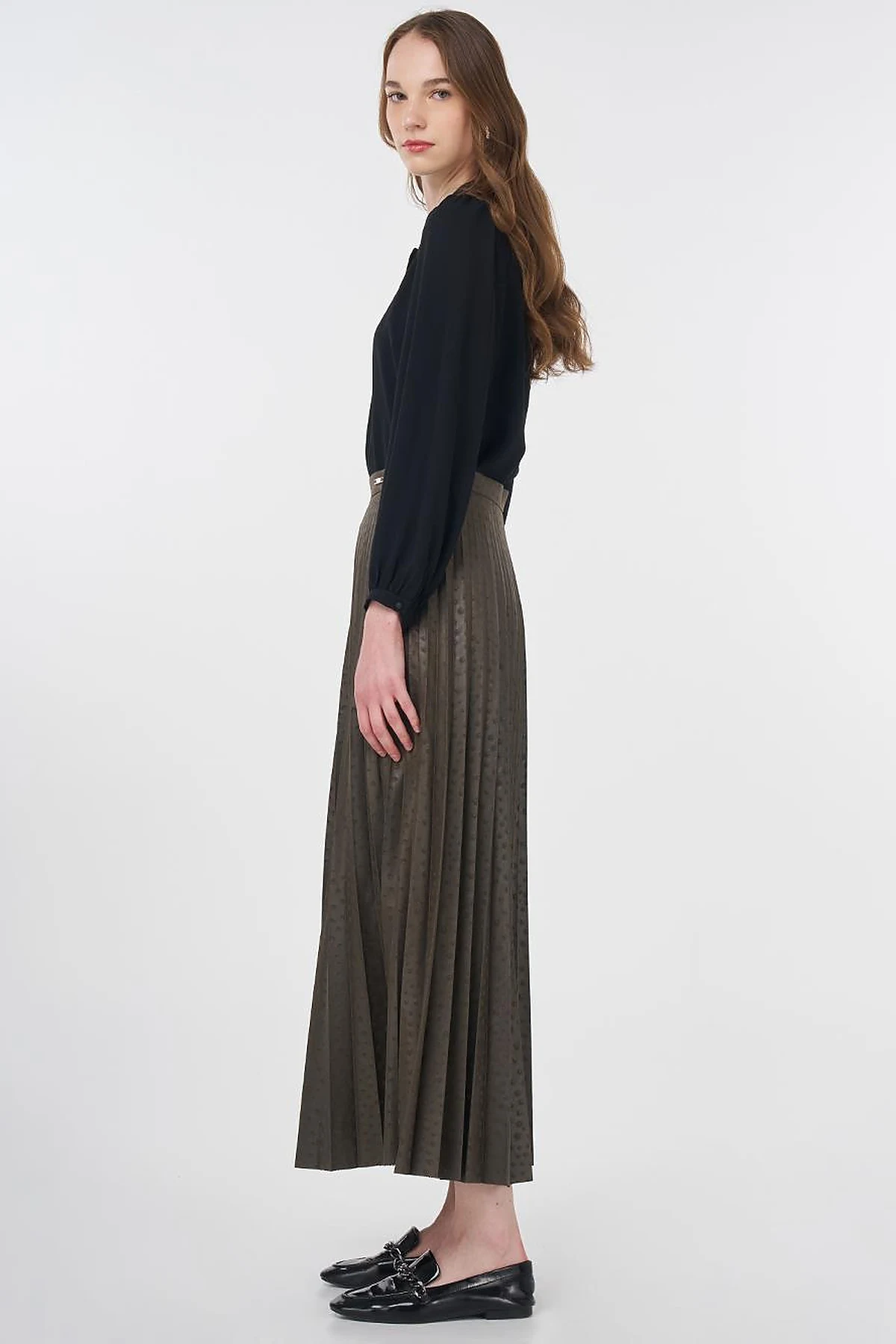 Polka Dot Patterned Pleated Skirt Khaki