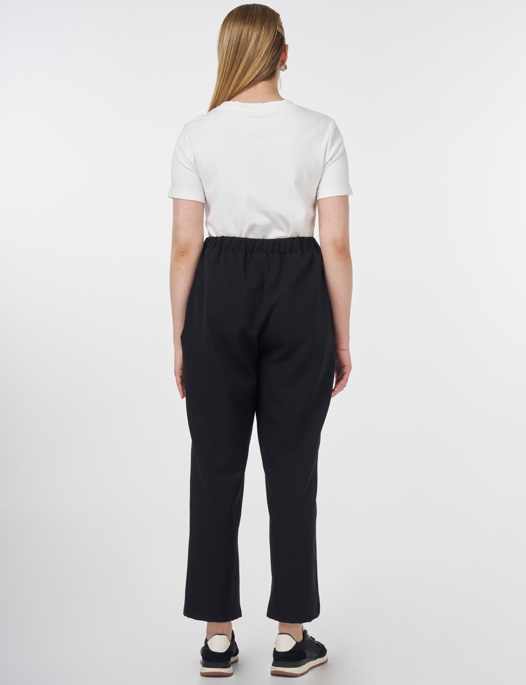 Relaxed Fit Pants with Pocket Detail Black