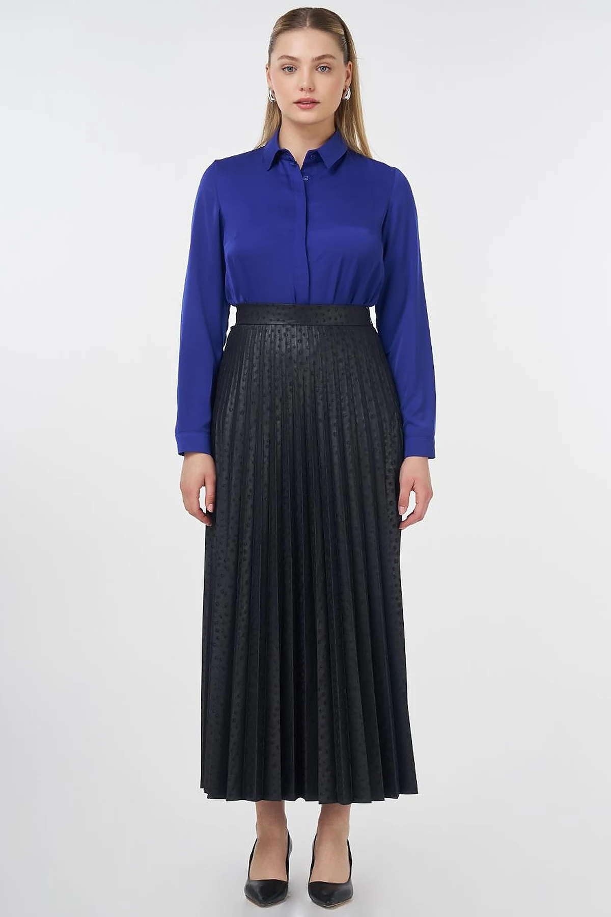 Polka Dot Pleated Skirt Navy