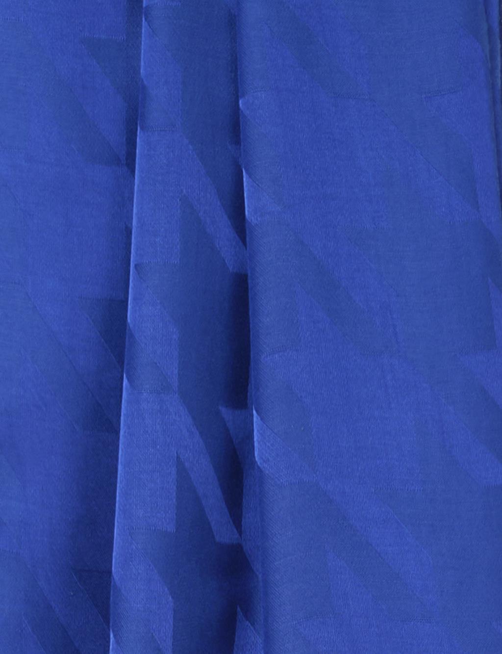 Hound's Foot Patterned Jacquard Shawl Saxe