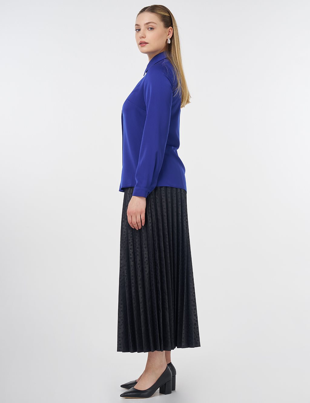 Basic Blouse Sax