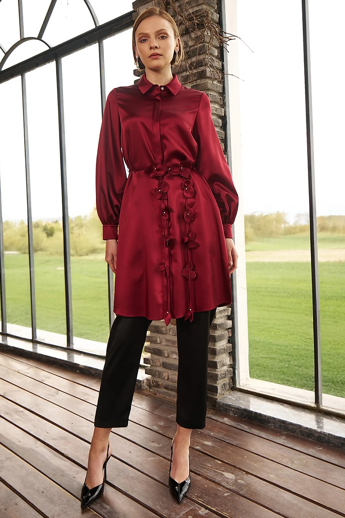 Floral-Embellished Elegant Tunic Cherry