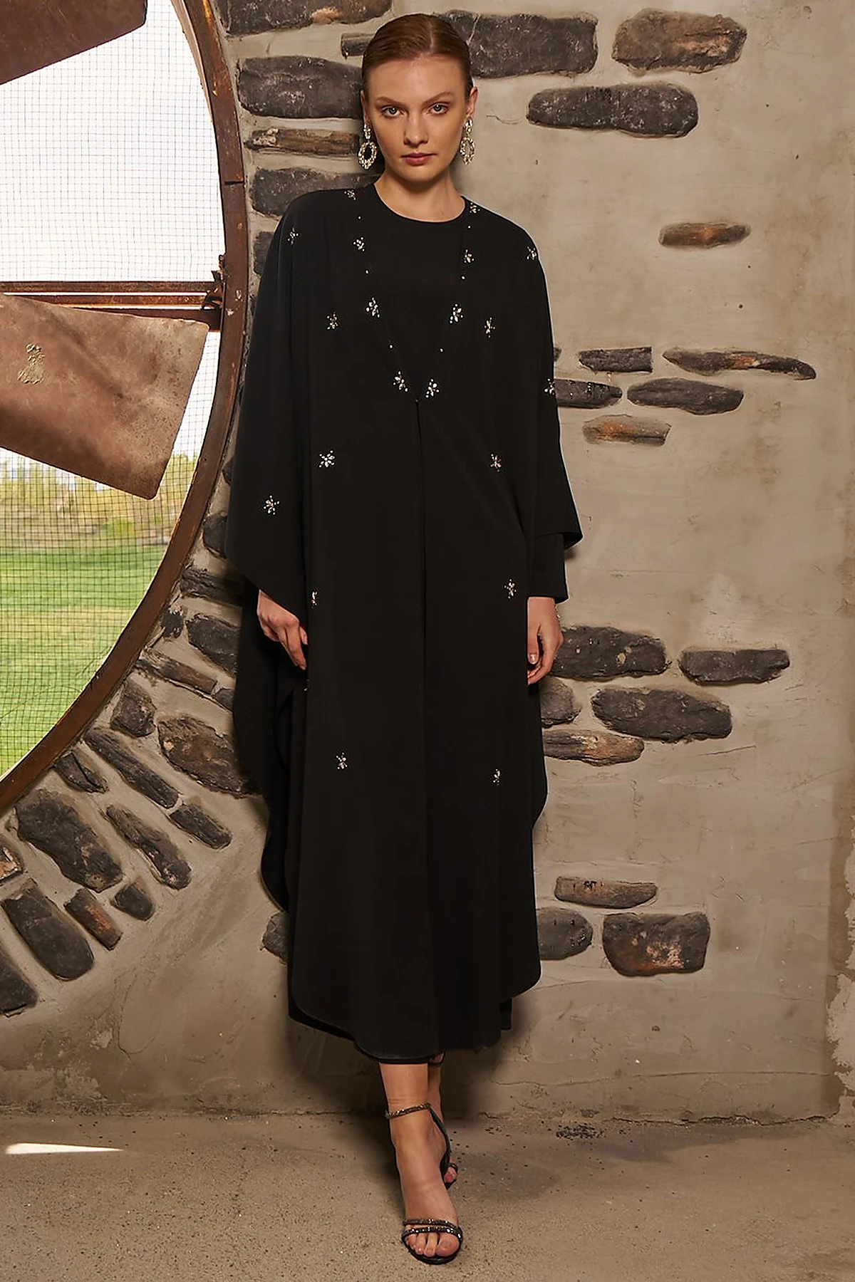 Stone-Embellished Abaya Set Black
