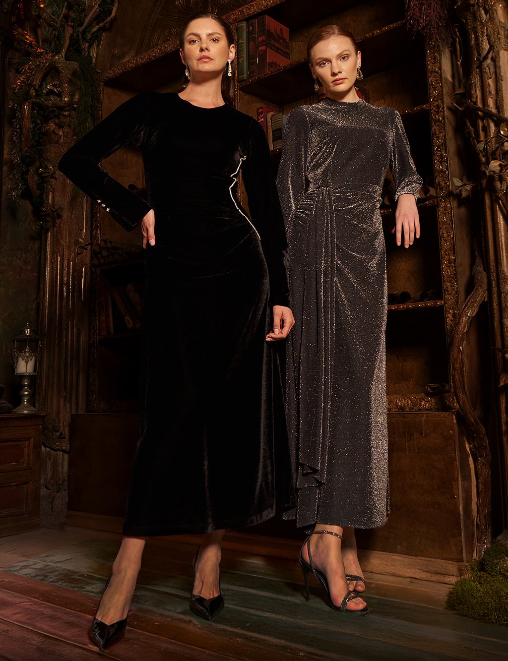 Stone-Embellished Velvet Elegant Dress Black