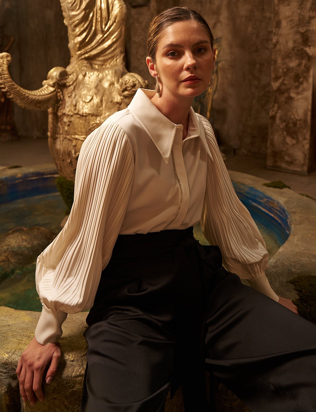 Pleated Elegant Tunic Ecru 