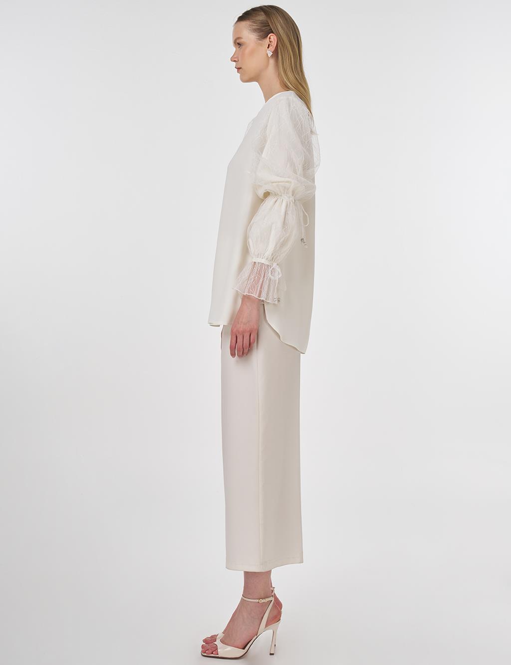 Lace-Trimmed Elegant Blouse Ecru
