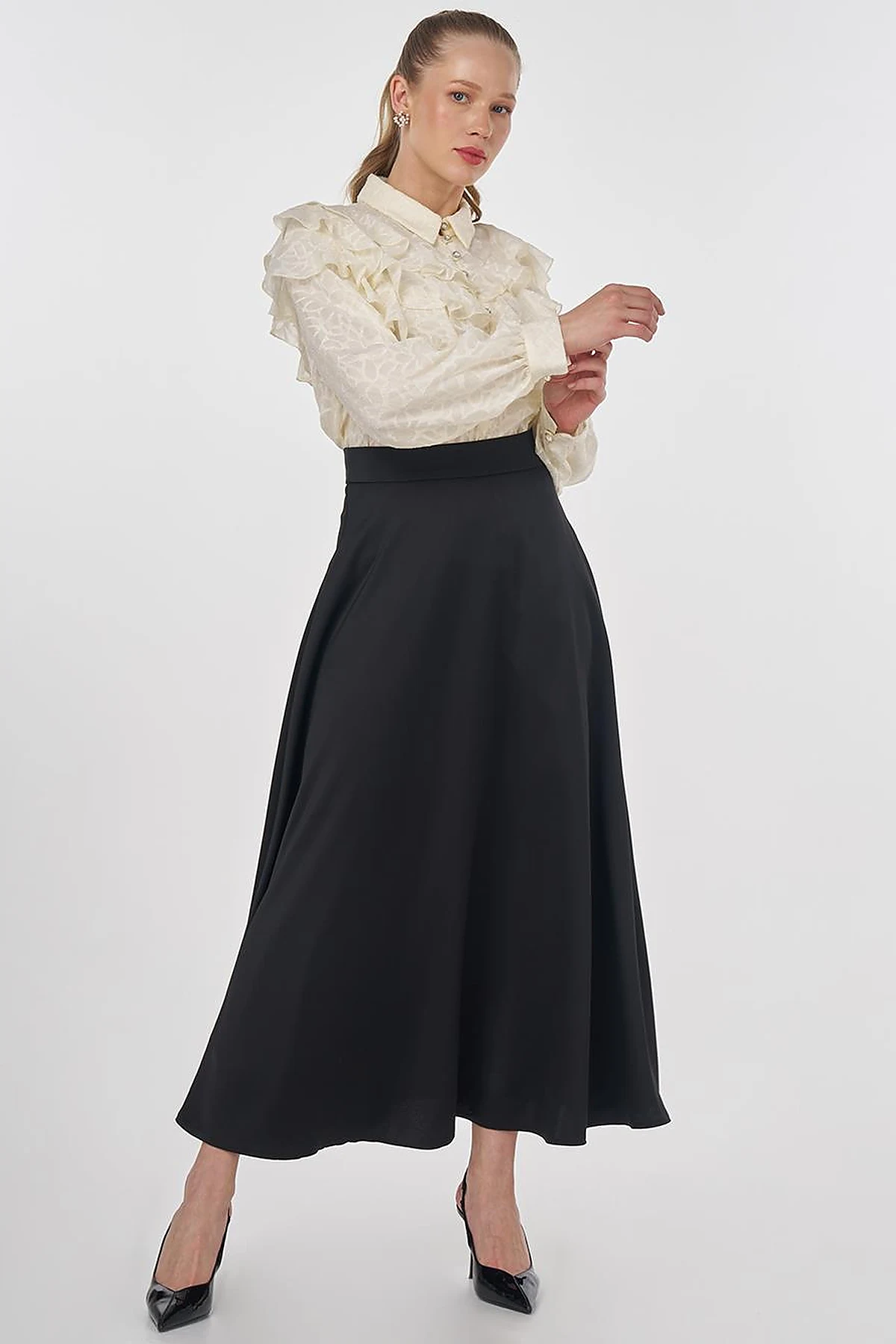 Ruffled Jacquard Blouse Ecru