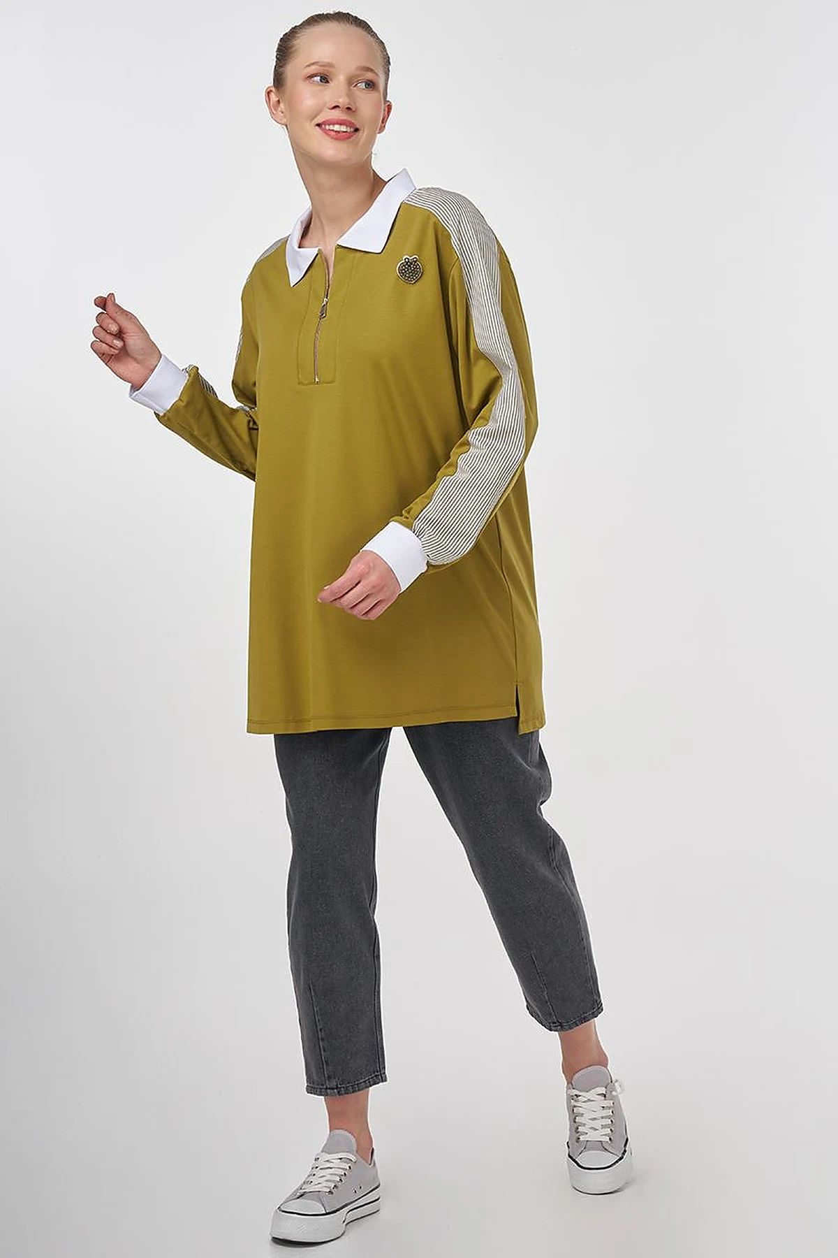 Brooch-Embellished Fabric-Trim Sweatshirt Khaki