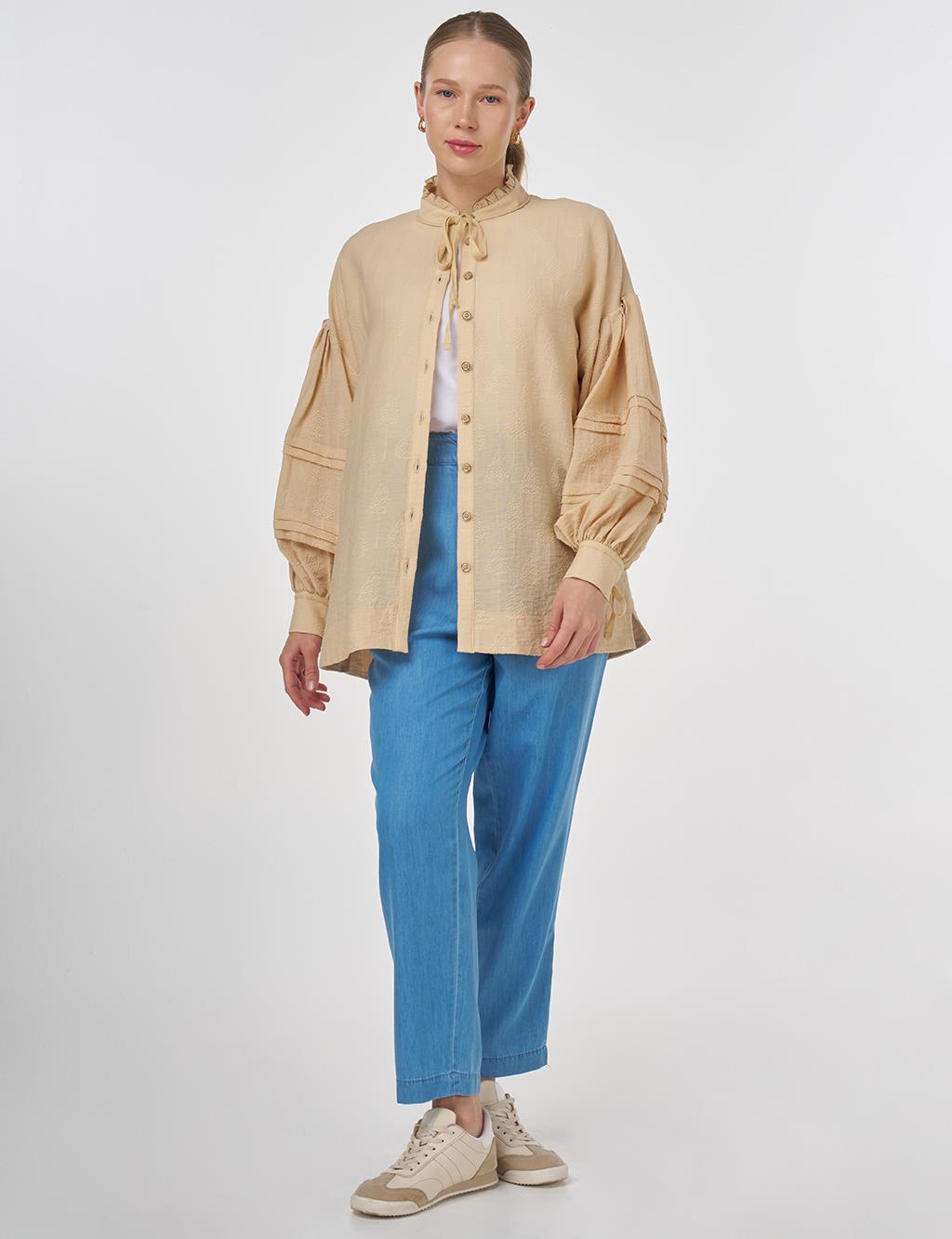 Ribbed Stitch Stand Collar Blouse Beige