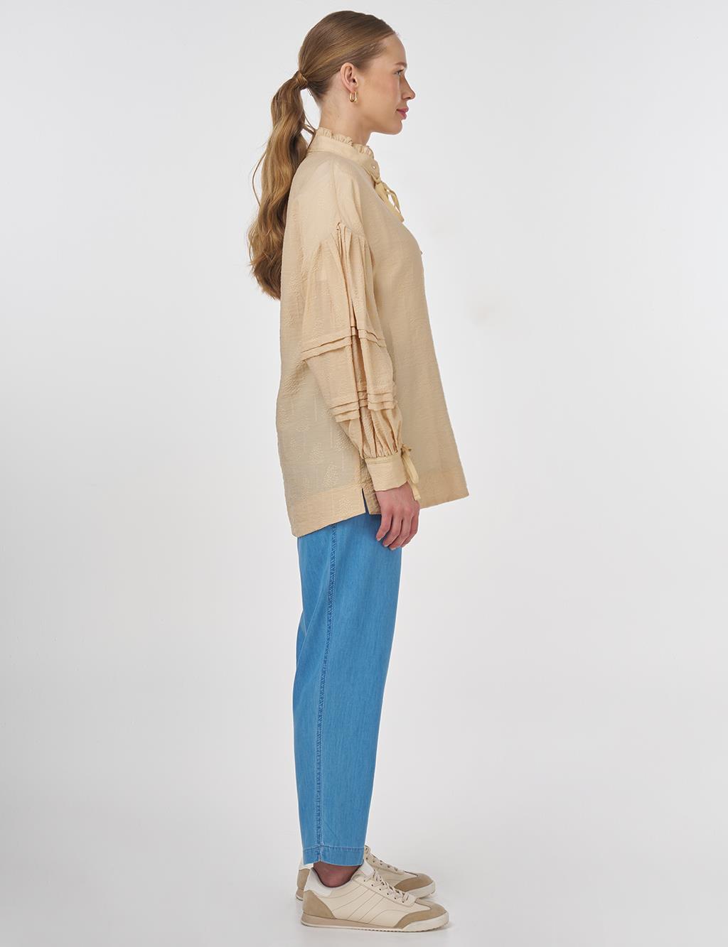 Ribbed Stitch Stand Collar Blouse Beige