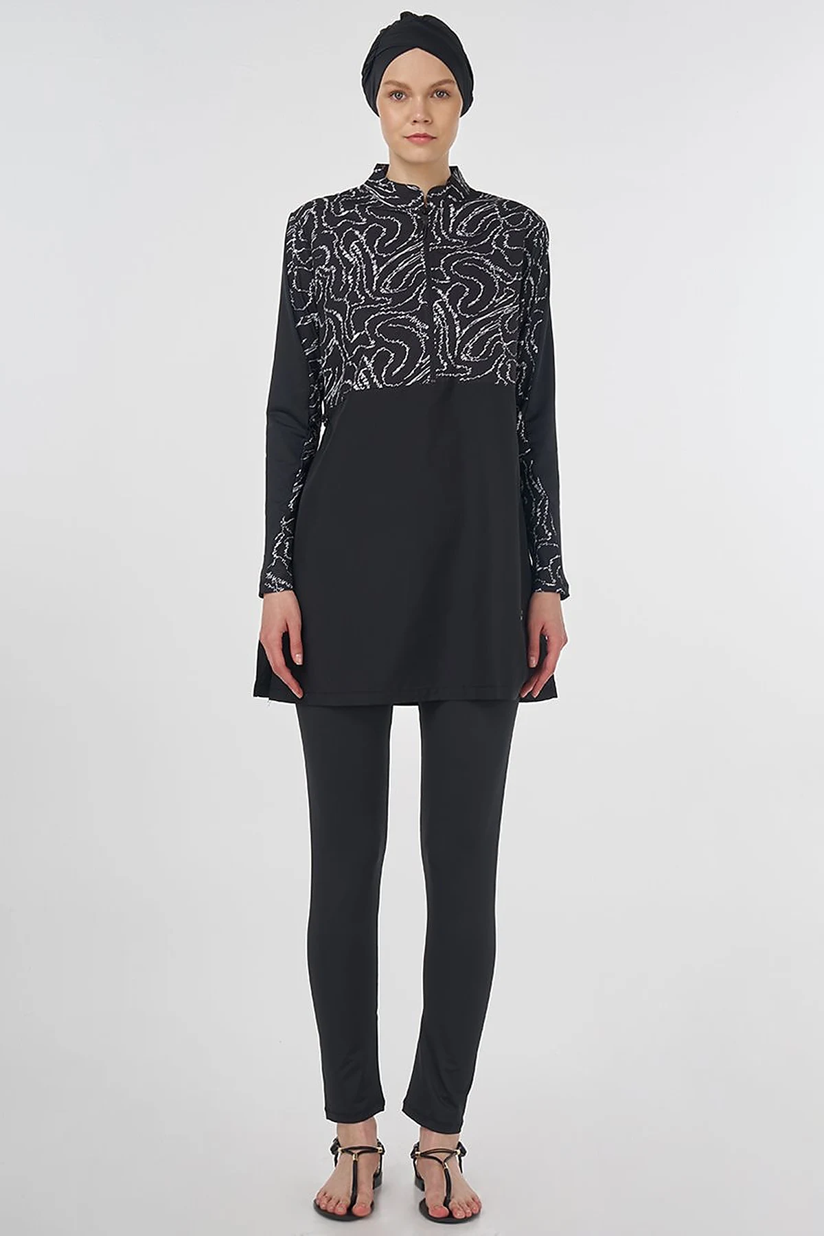 Complex Pattern Modest Swimsuit – Black