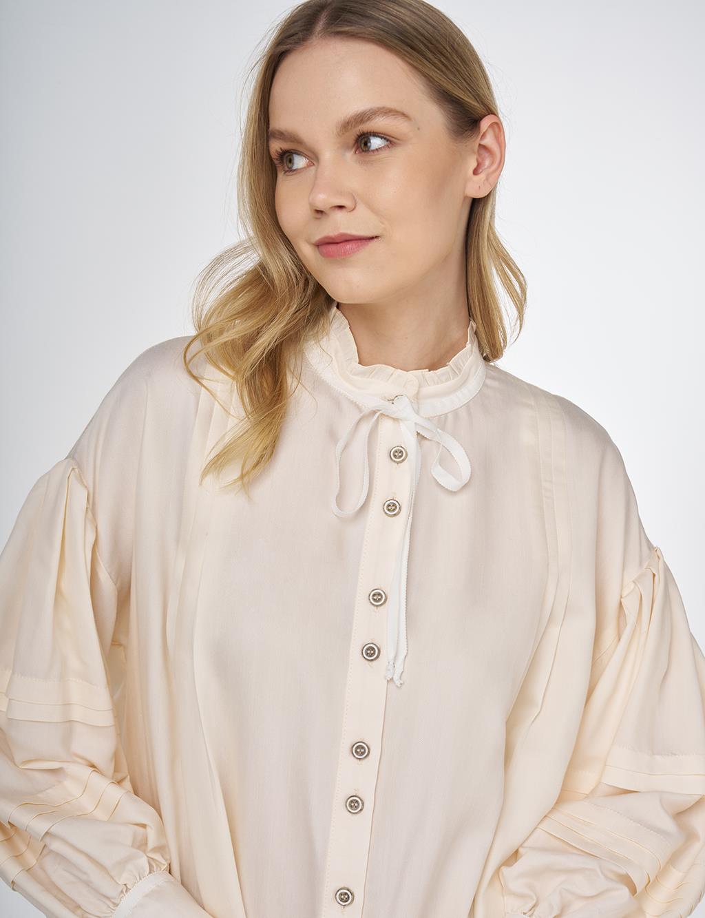 Pintuck-Stitched Tunic with Ruffled Collar Ecru 