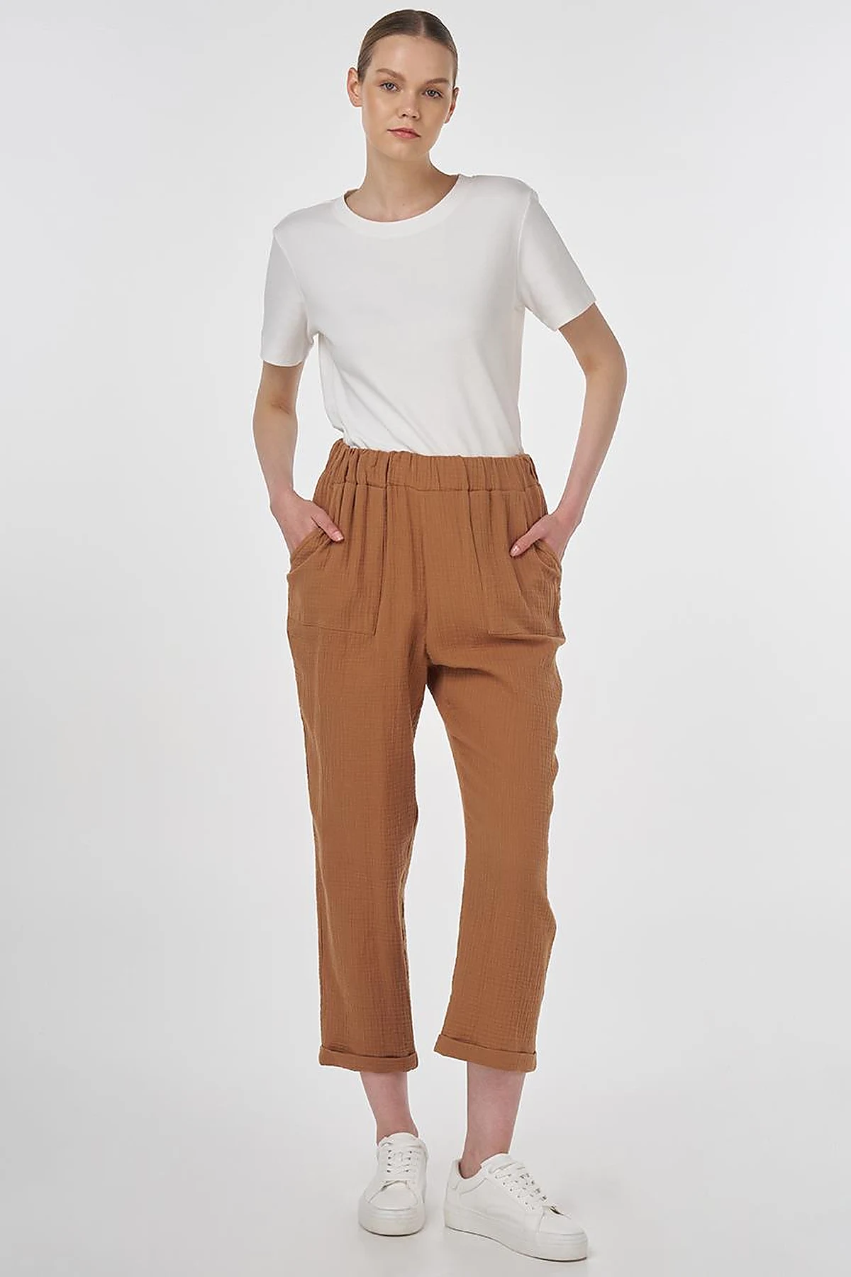Carrot Fit Muslin Pants Tobacco