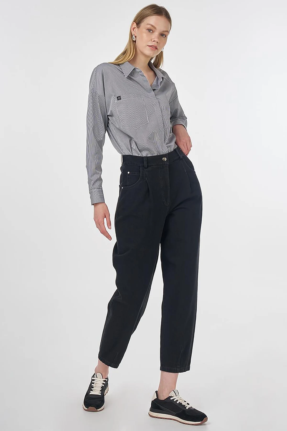  High-Waist Denim Pants Black