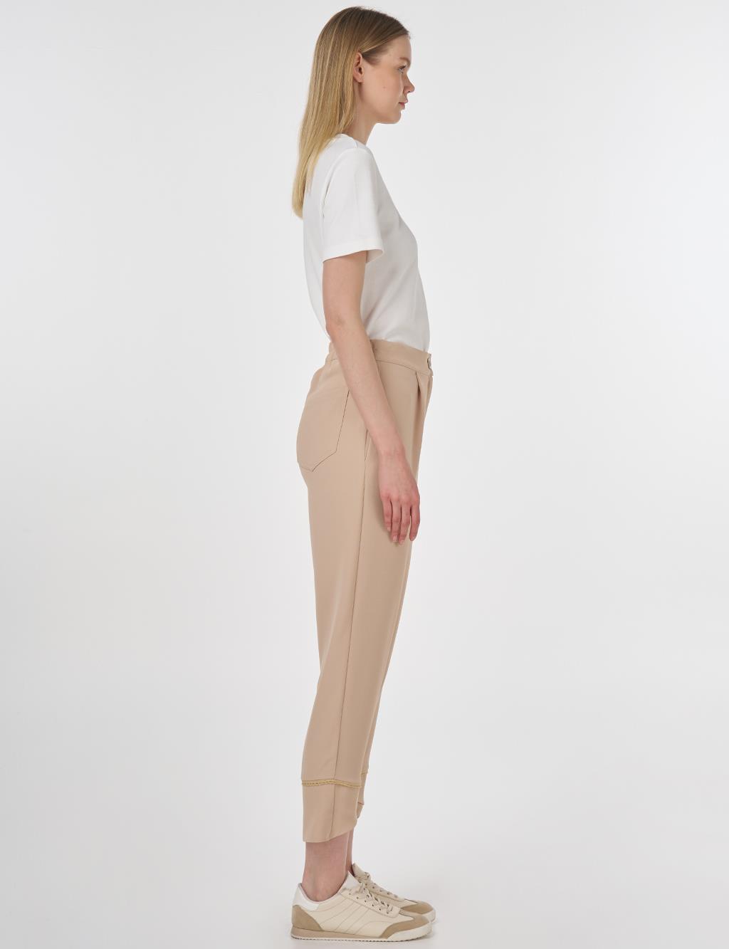 Stitch Detail Crepe Pants Beige