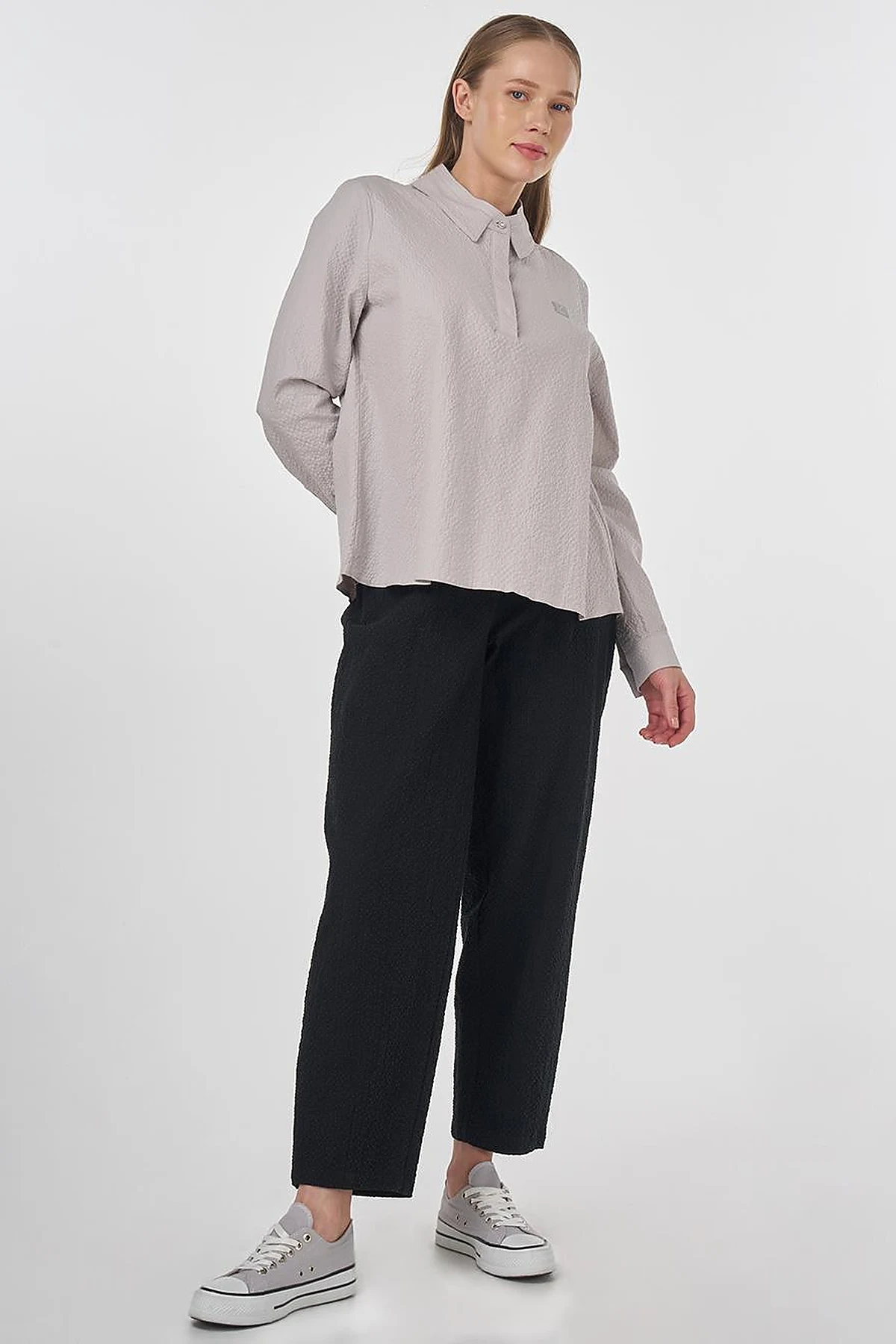 Mandarin Collar Seersucker Blouse Light Grey