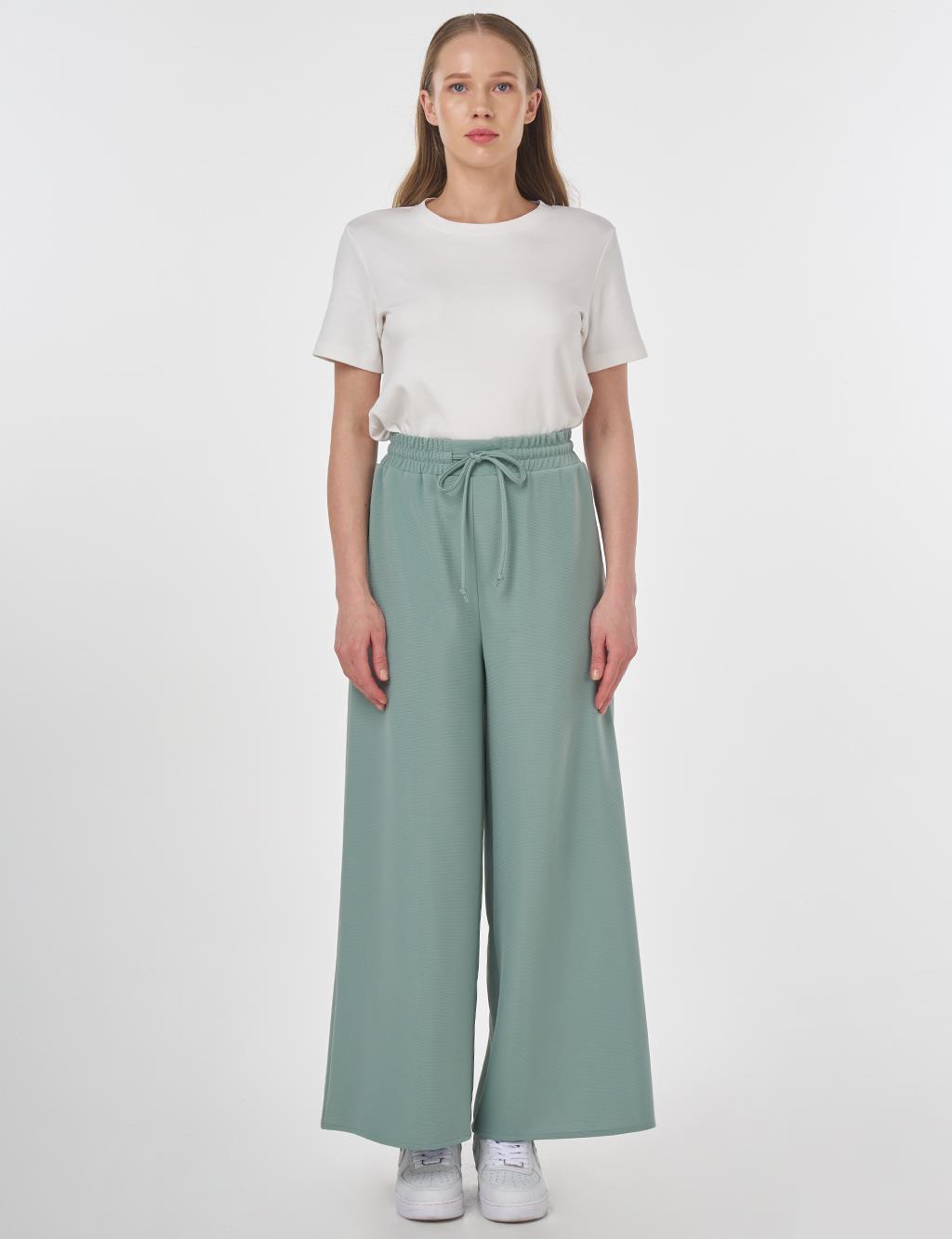 Rahat Kesim Pantolon Mint