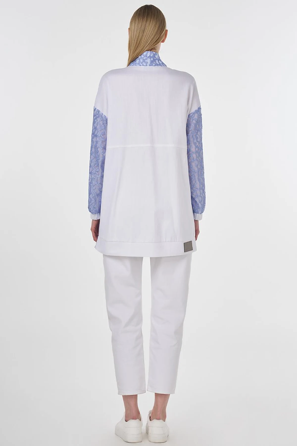 High Neck Lace Sweatshirt Sky Blue