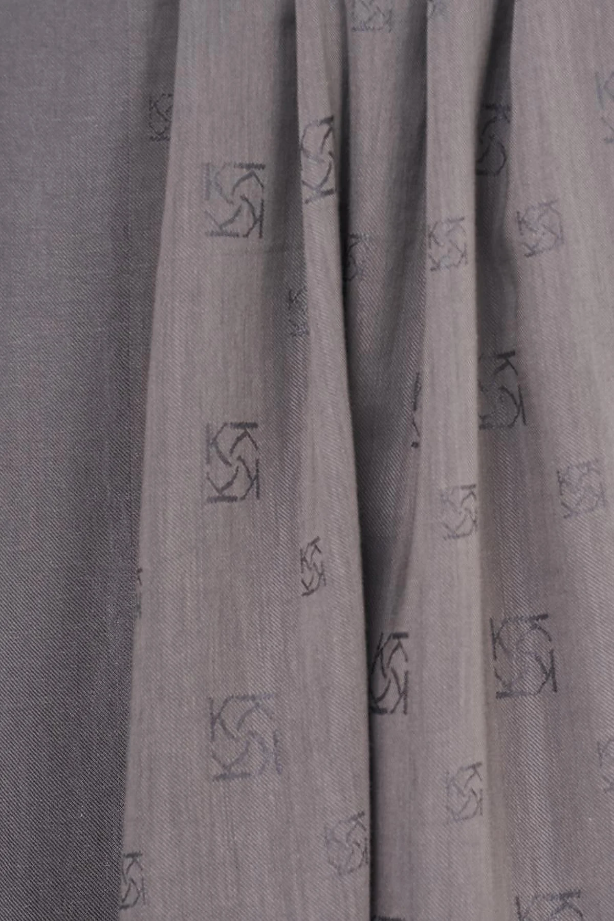 Natural Shawl with Logo Anthracite