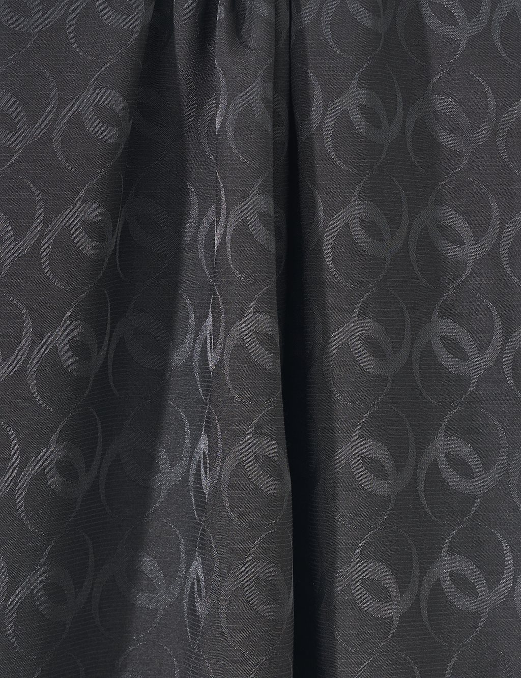 Ring Pattern Sapphire Shawl Black