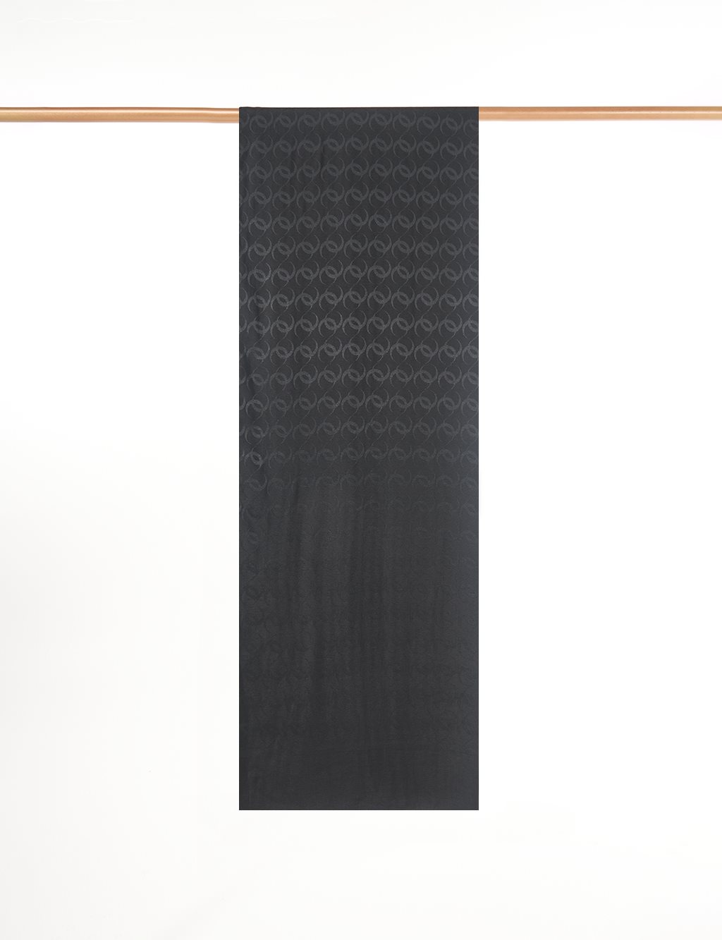 Ring Pattern Sapphire Shawl Black