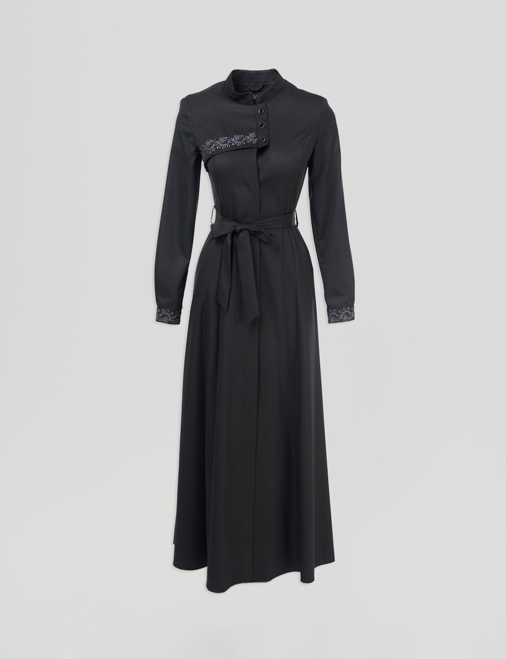 Laser-Cut Mandarin Collar Coat– Black