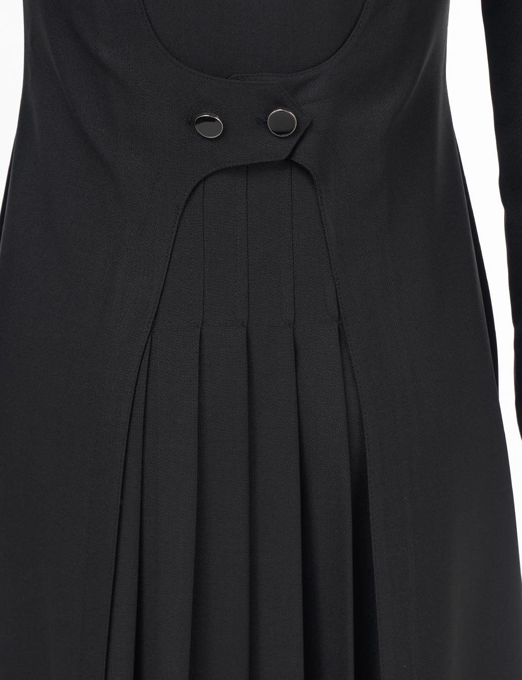 Pleated Detail Overcoat – Black