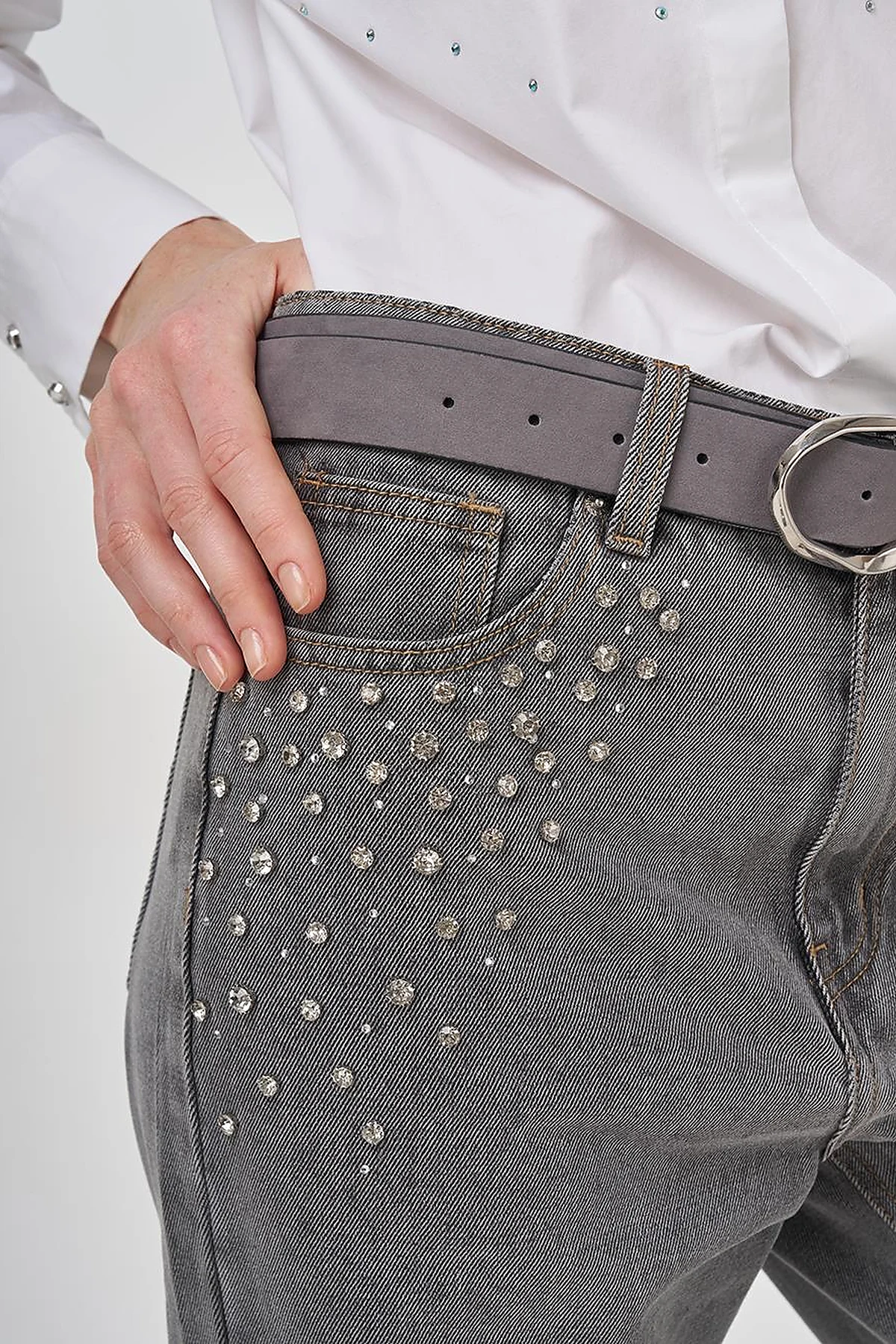 Stone Embroidered Denim Pants Gray