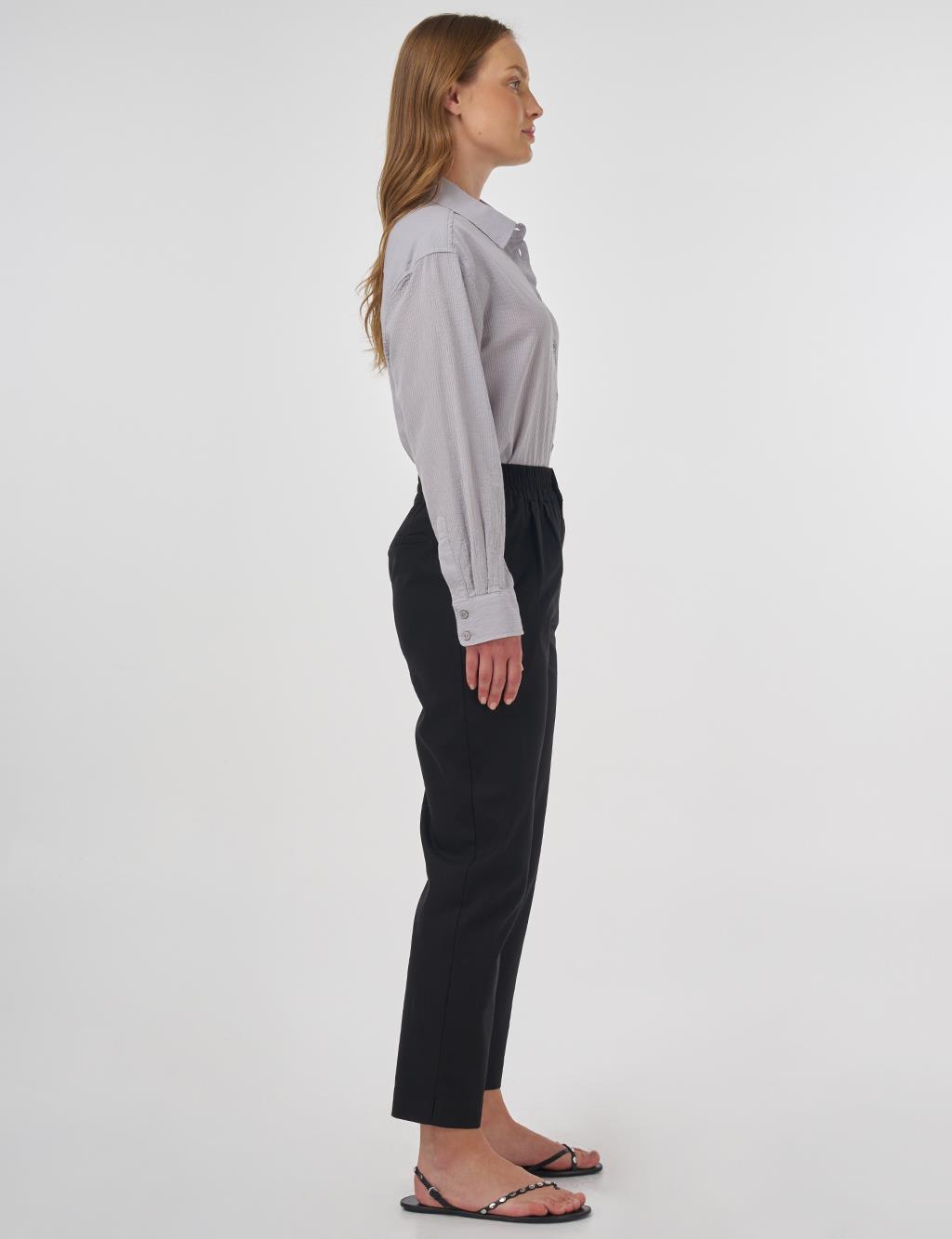 Elasticated Waist Straight-Leg Pants Black