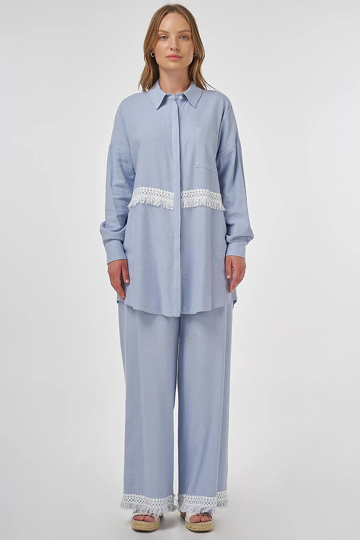 Lace-Trimmed Linen-Viscose Two-Piece Set Crown Blue