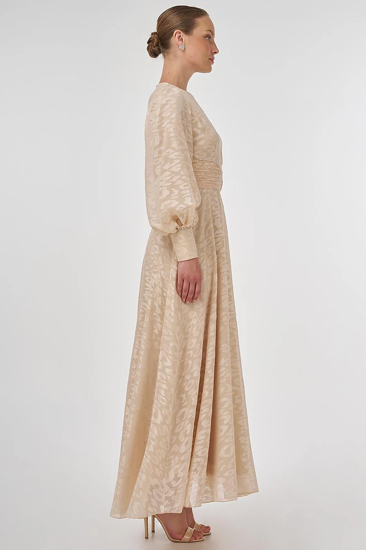 Drape Detaylı Jakarlı Elbise Kum Beji