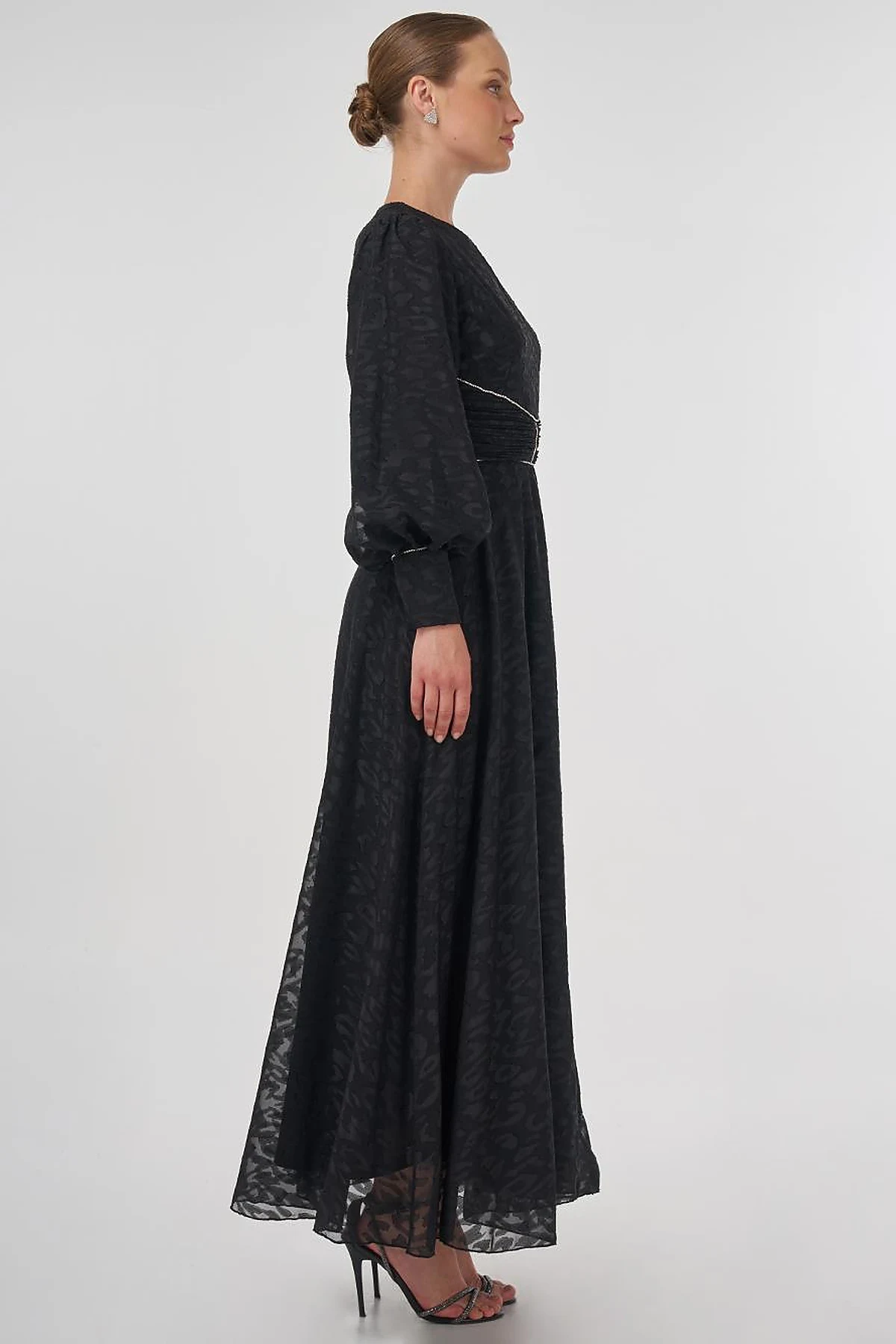 Drape Detaylı Jakarlı Elbise Siyah