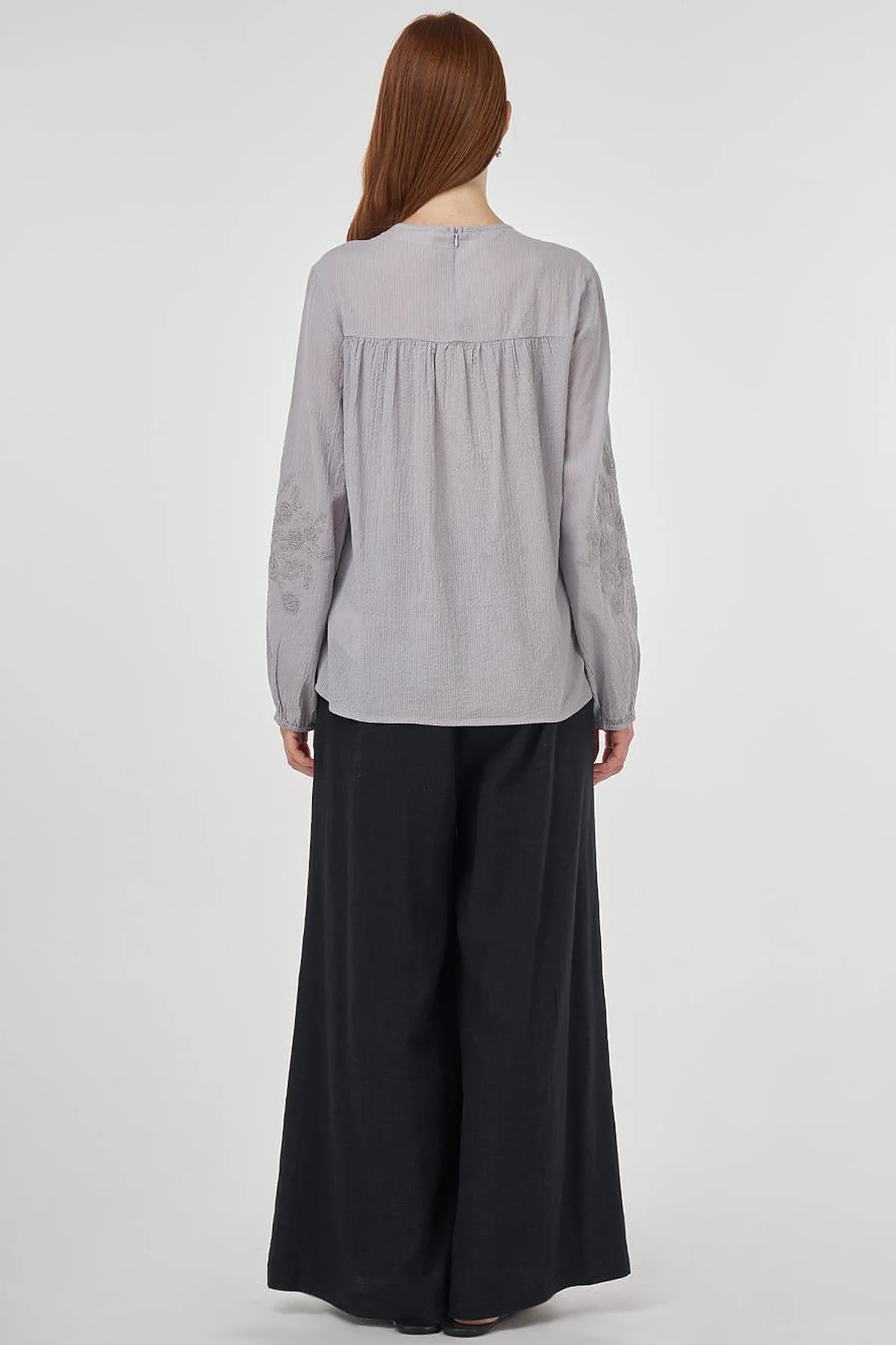 Crew Neck Cotton Blouse Light Grey