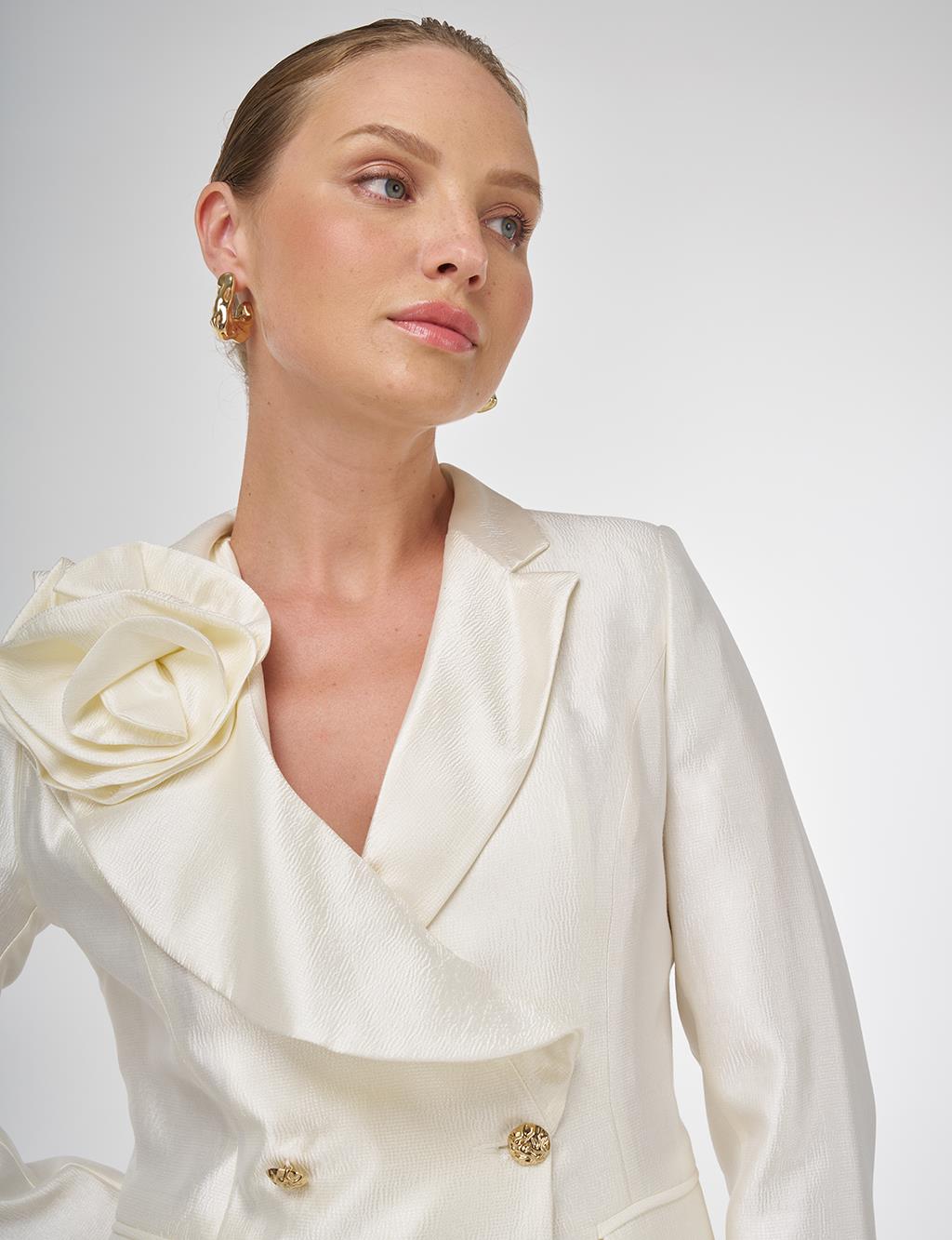 Rose Motif Elegant Blazer