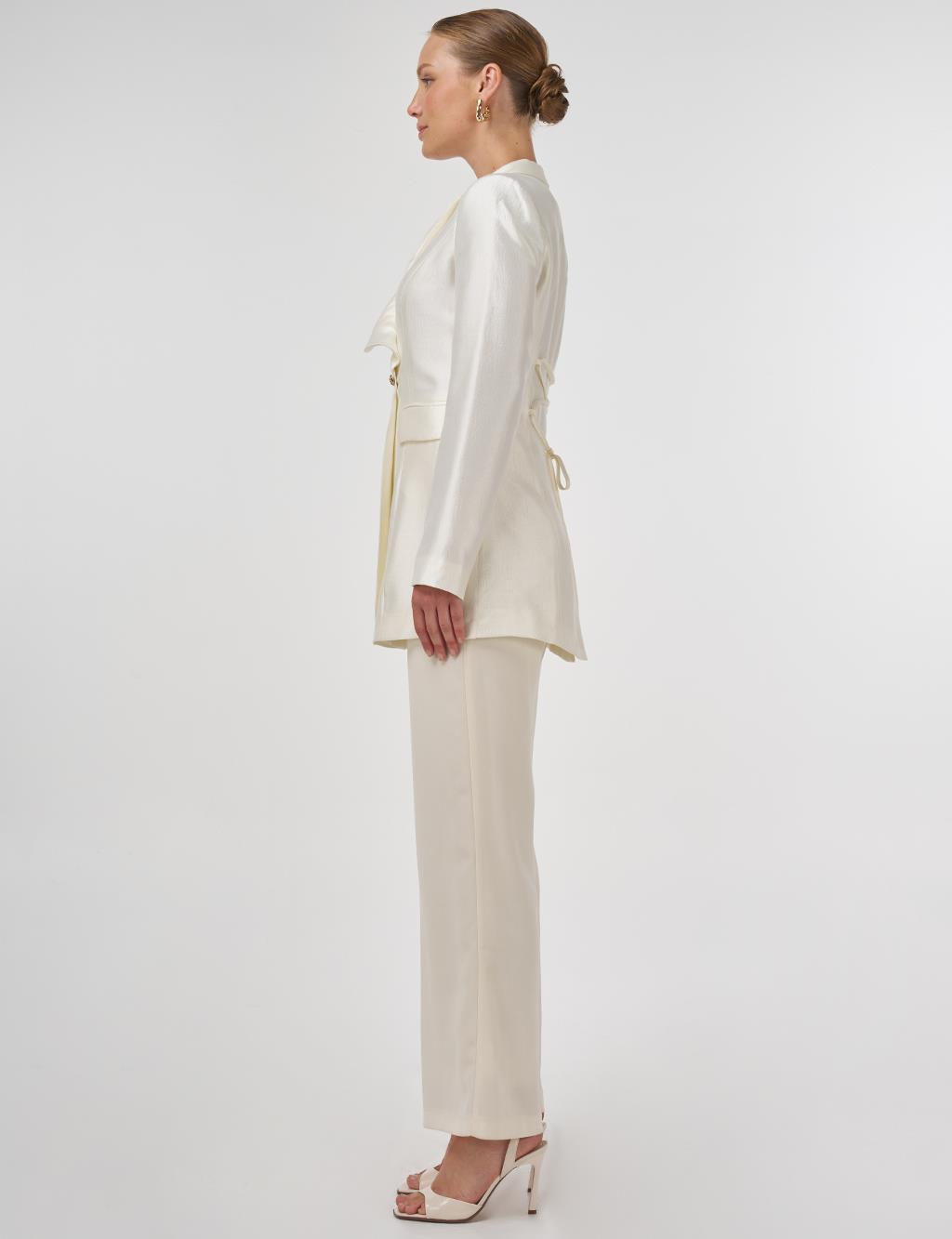 Rose Motif Elegant Blazer