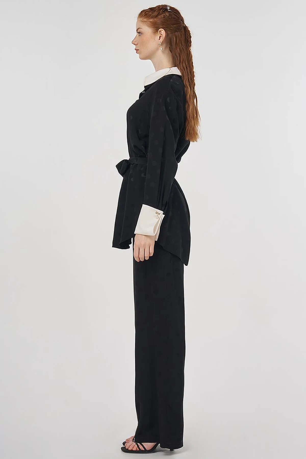 Polka Dot Patterned Two-Piece Set Black