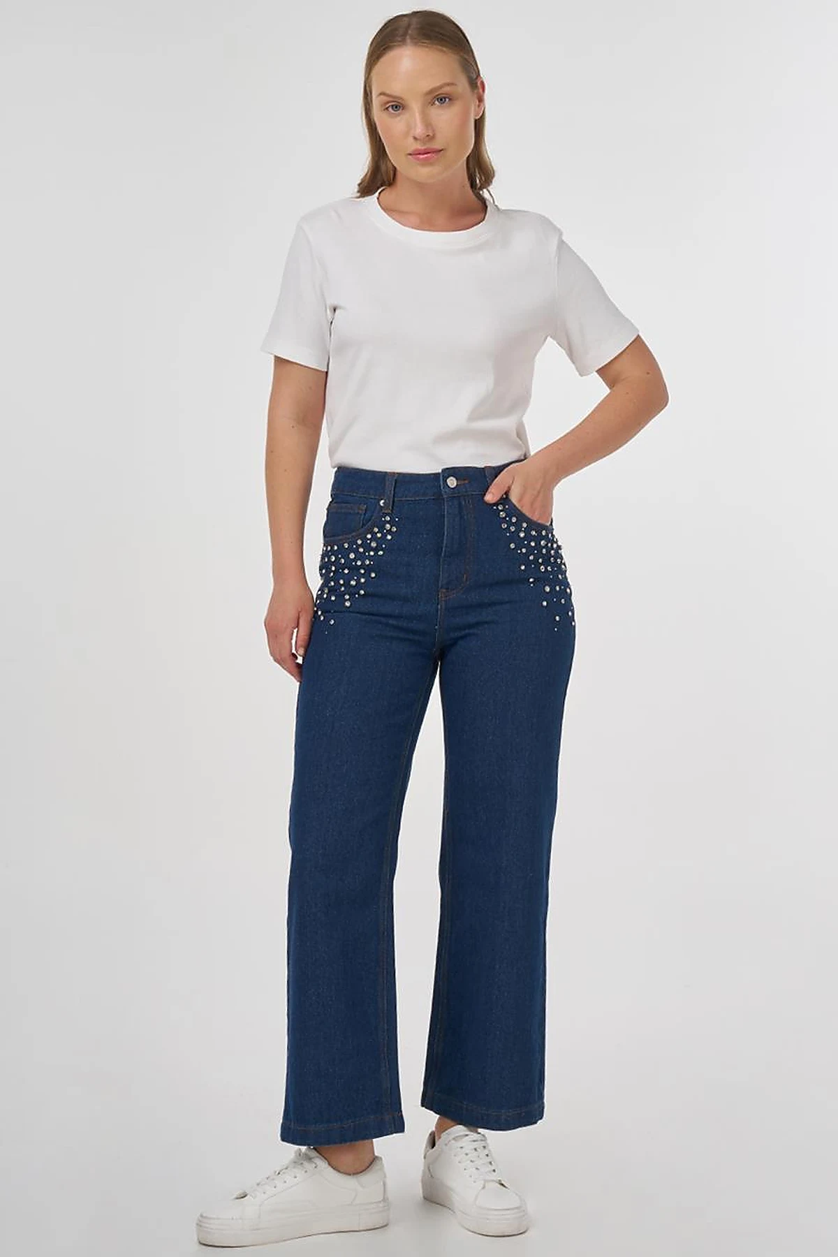 Stone Embroidered Denim Pants Navy Blue