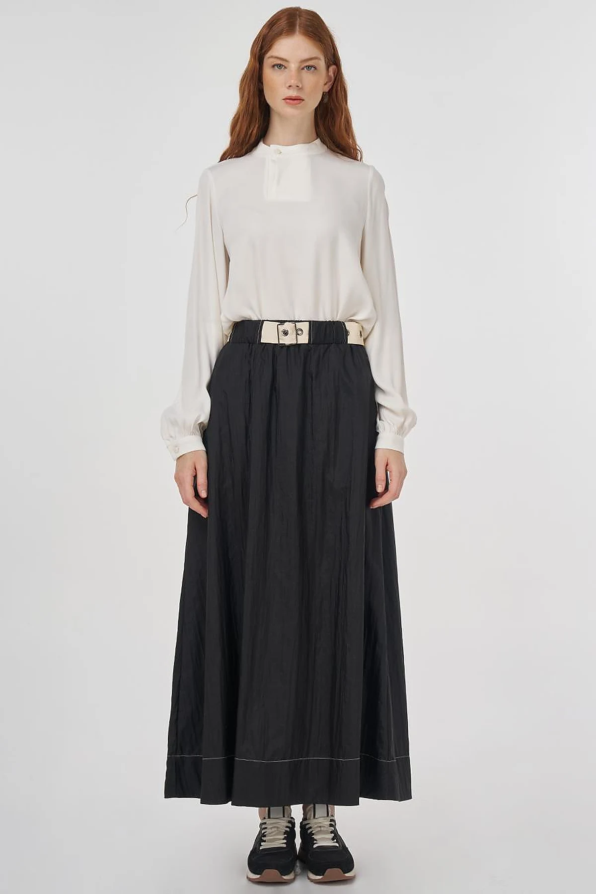 Flared Skirt with Shiny Texture Black 