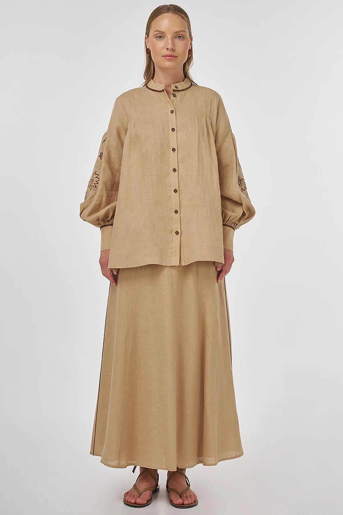 100% Linen Embroidered Two-Piece Set Beige