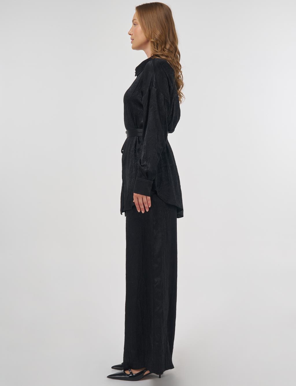 Textured Two-Piece Set in Black 