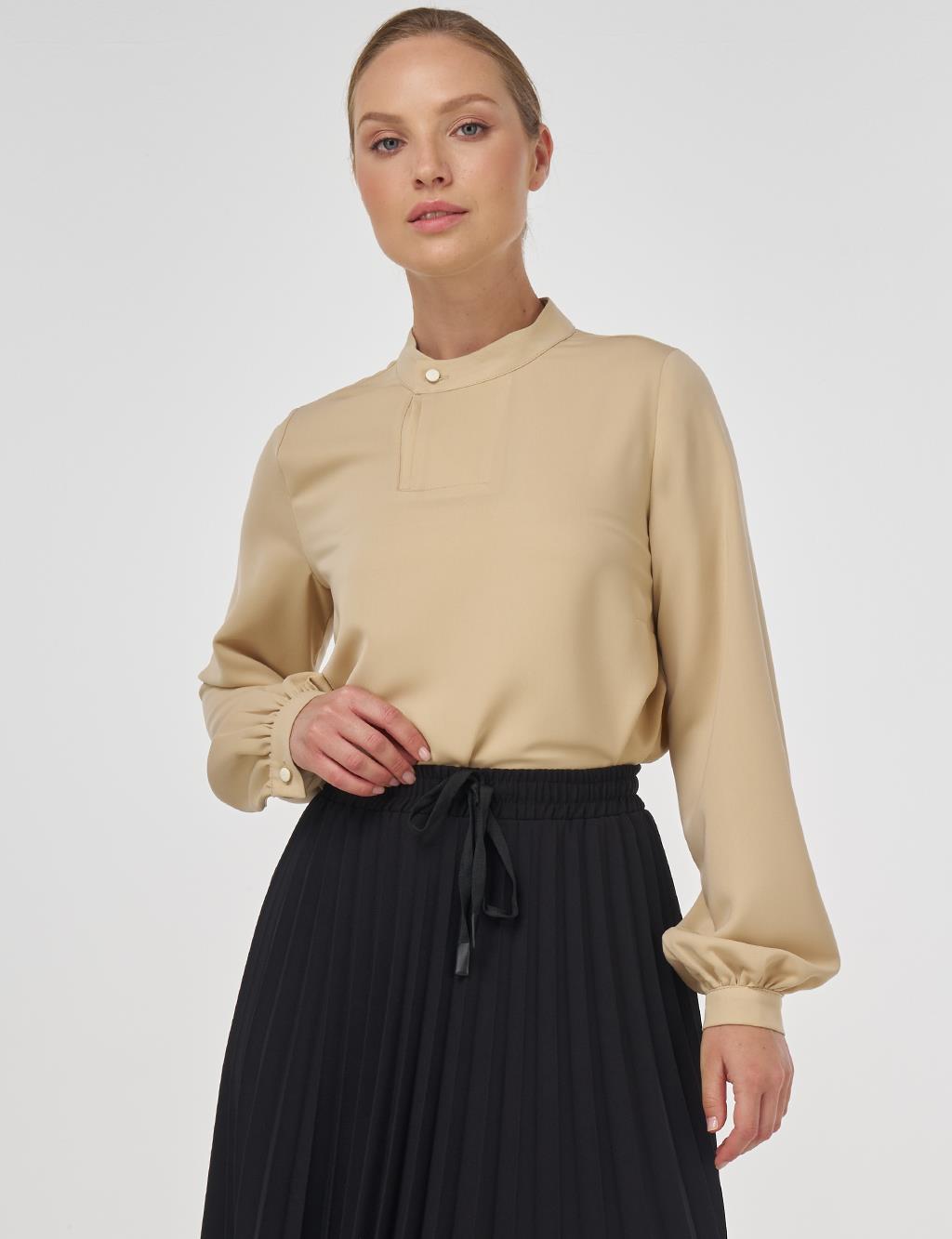 Button-Detail Viscose Blouse –Beige
