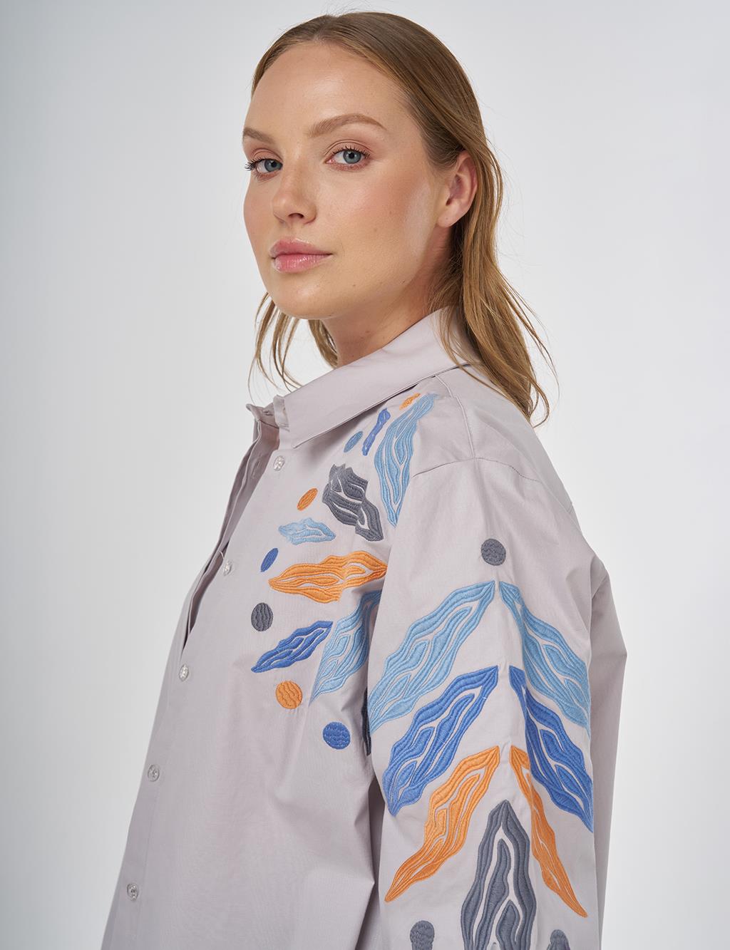 Embroidered Cotton Tunic in Light Grey