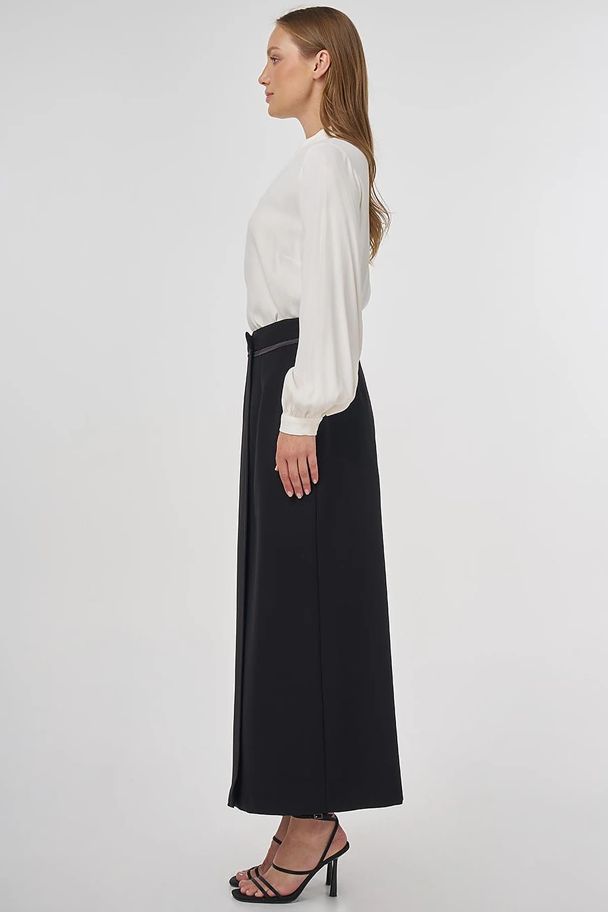 Envelope Detail Pencil Skirt Black