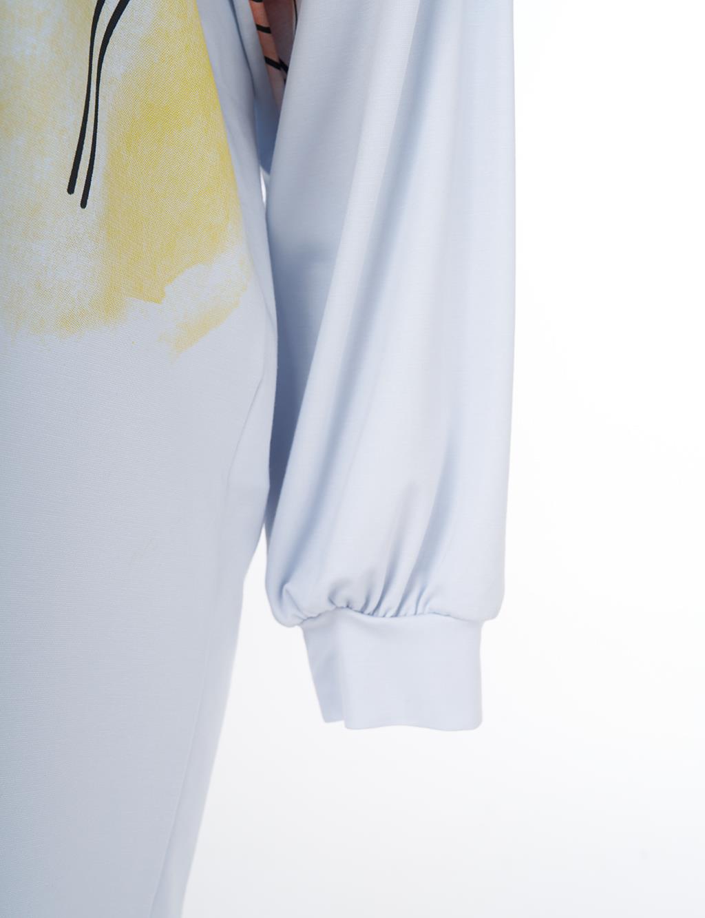 Hood Detailed Sweatshirt Blue 