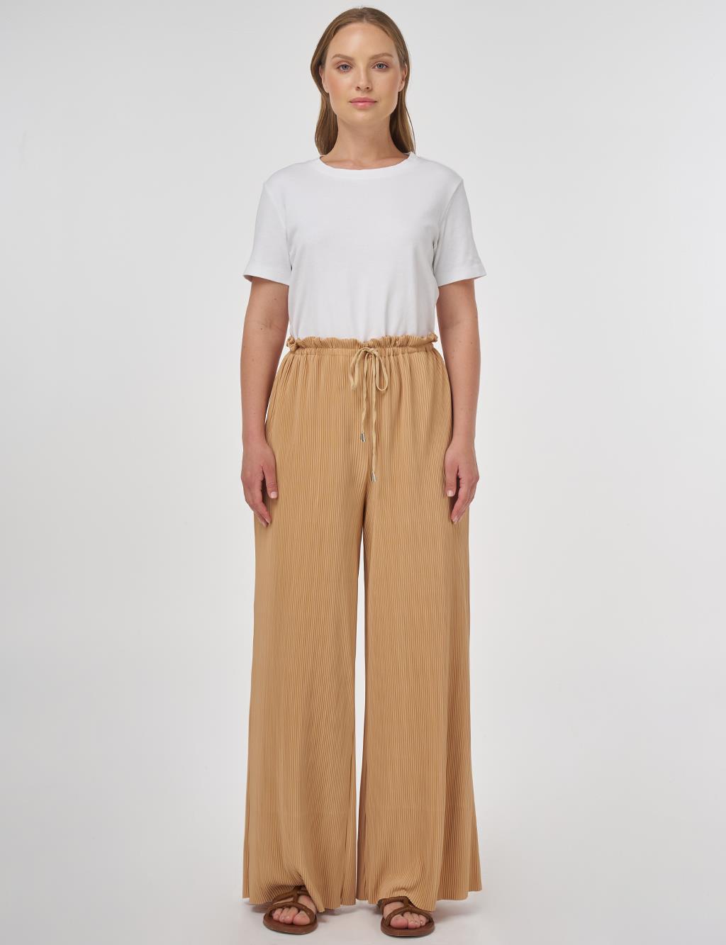 Drawstring Relaxed Fit Pants Beige