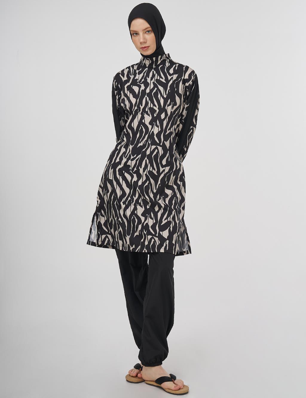 Abstract Pattern Hijab Swimsuit Black